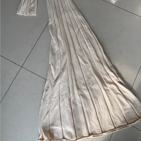 MESHKI DRESS - Picture 4 of 6